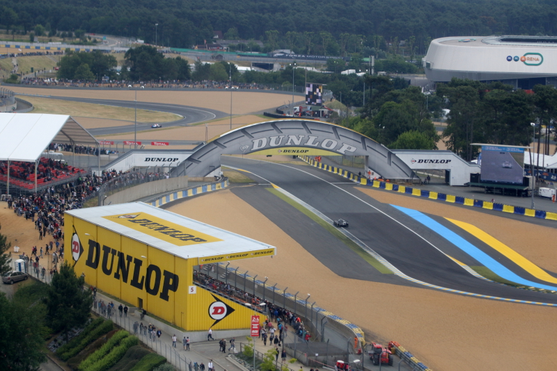 Illustration for article titled The 24 Hours Of Le Mans Is Unbelievable From The Air